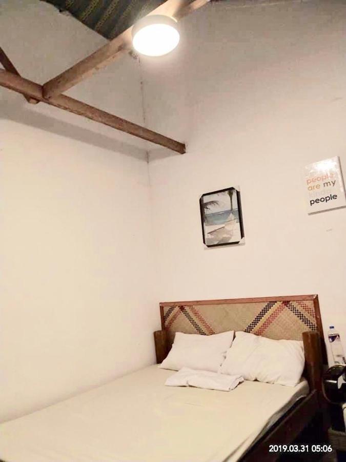 North Shore Surf Camp Hotell Baler Eksteriør bilde